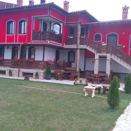 Guest House H Dzhogolanov Koprivsjtitsa Exteriör bild