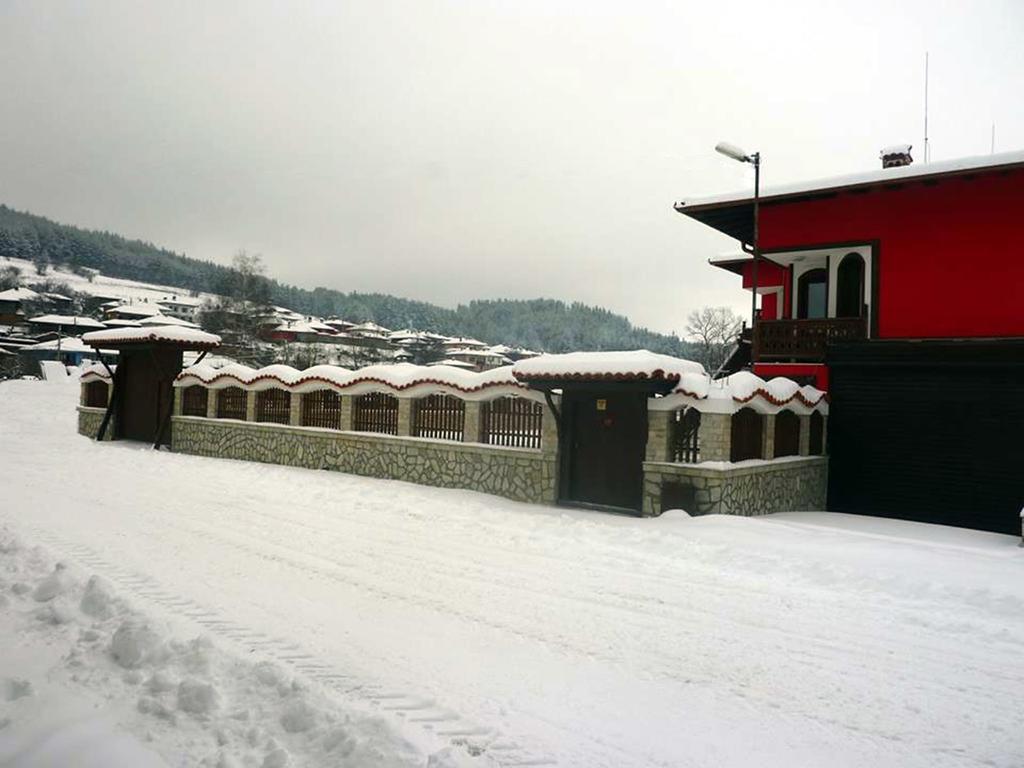 Guest House H Dzhogolanov Koprivsjtitsa Exteriör bild