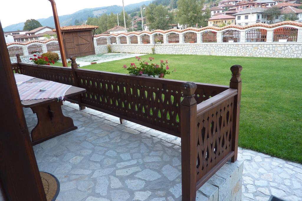 Guest House H Dzhogolanov Koprivsjtitsa Exteriör bild