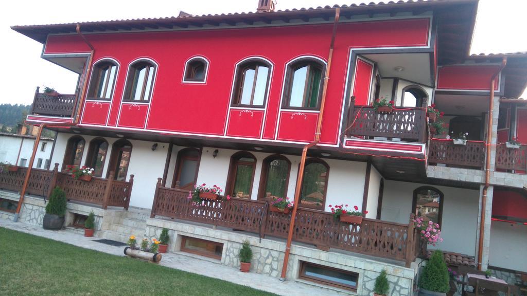 Guest House H Dzhogolanov Koprivsjtitsa Exteriör bild
